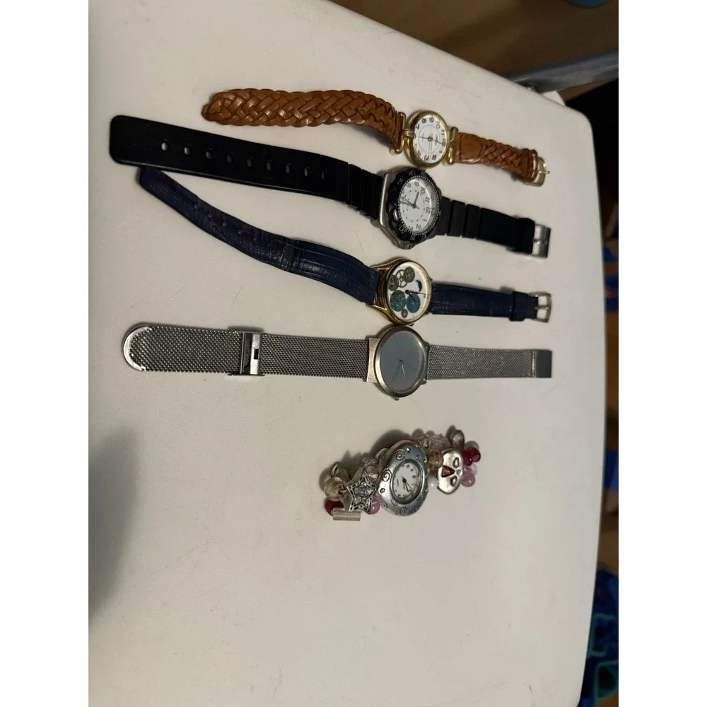 Lot‎ Of 5 Unbranded Watches , Untested , Needs Battery